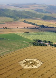 Yatesbury Circle from the air copyright Rob Irving July 2012